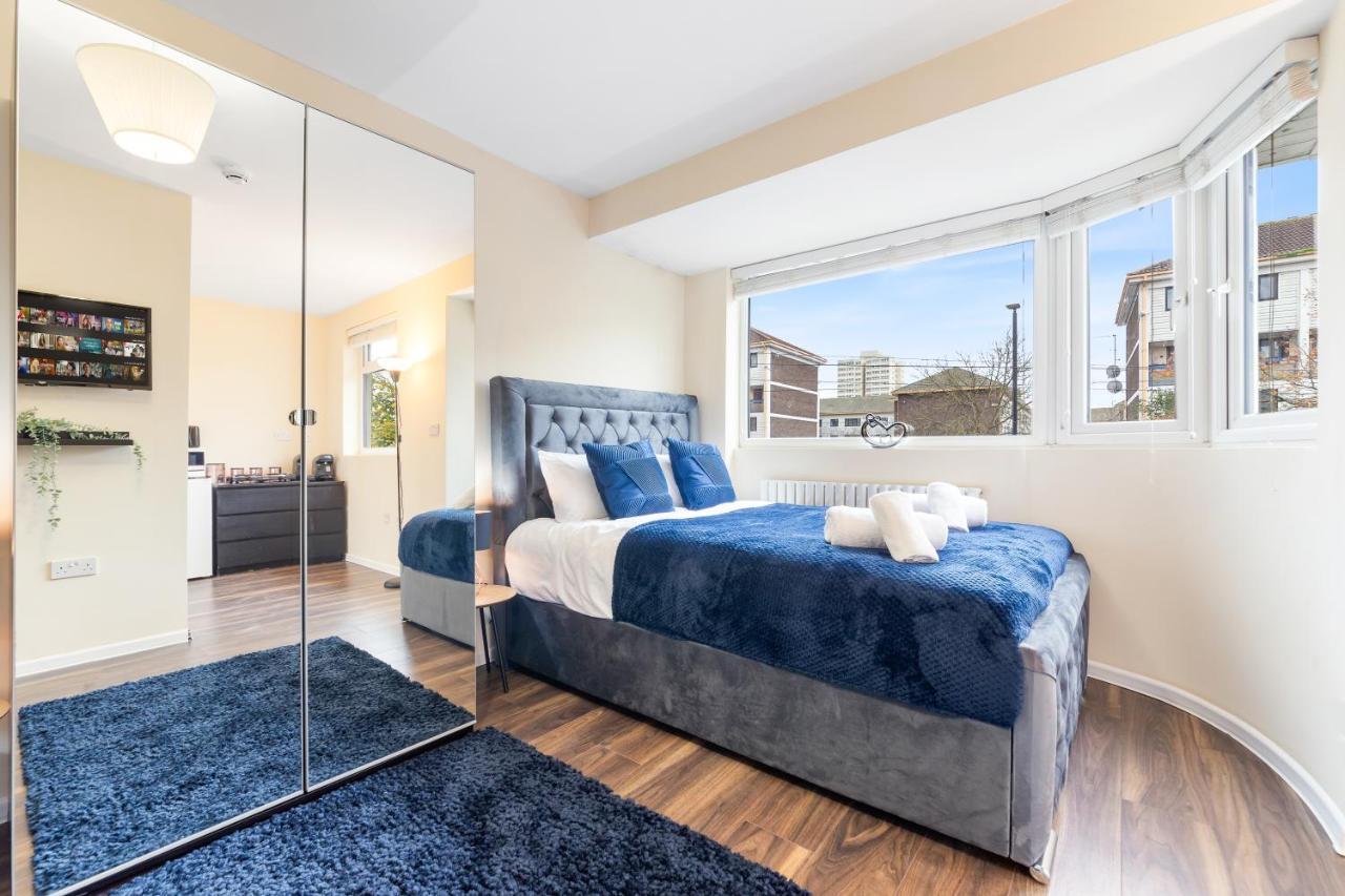 Twickenham Homes Айлворт Экстерьер фото